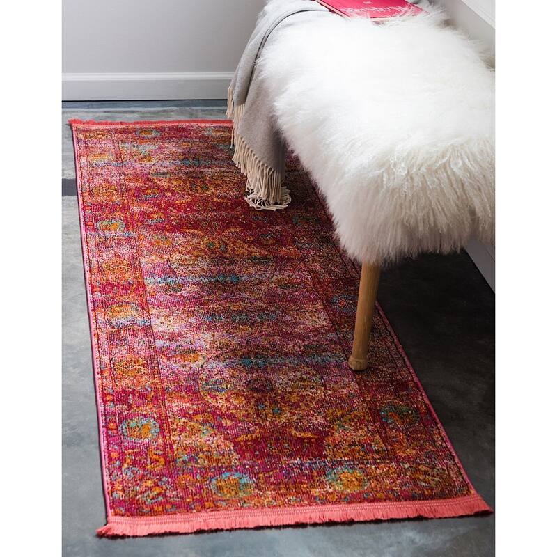 Traditional Samana Collection Area Rug - 2'2"x6' - Red