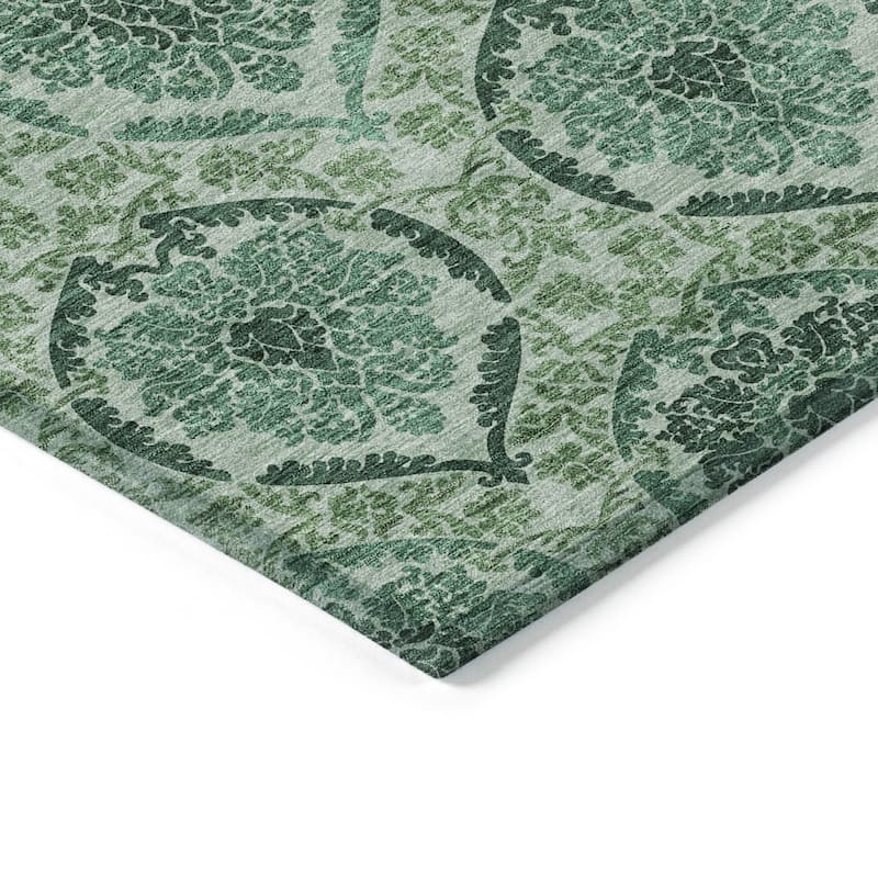 Machine Washable Indoor/ Outdoor Chantille Traditional Damask Rug
