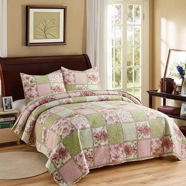 3 Piece King Size Quilt Set With Pillow Shams Pink Patchwork Bed Bath Beyond 33649042