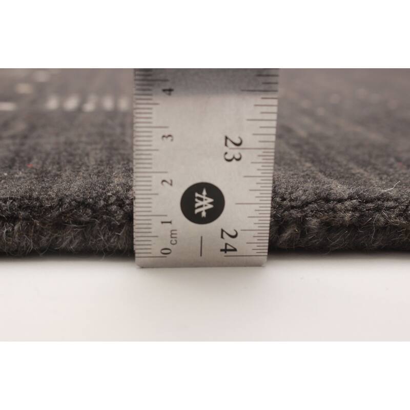 Kashkuli Gabbeh Grey Rug 4'7" x 6'5" - 4'7 x 6'5