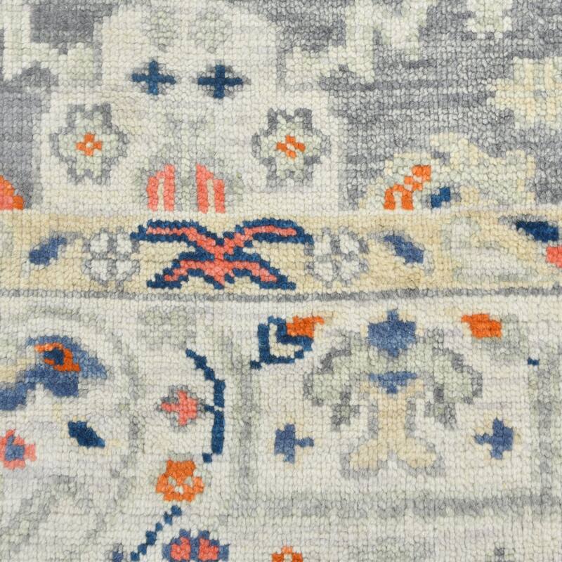 Contemporary Floral Light Gray Area Rug
