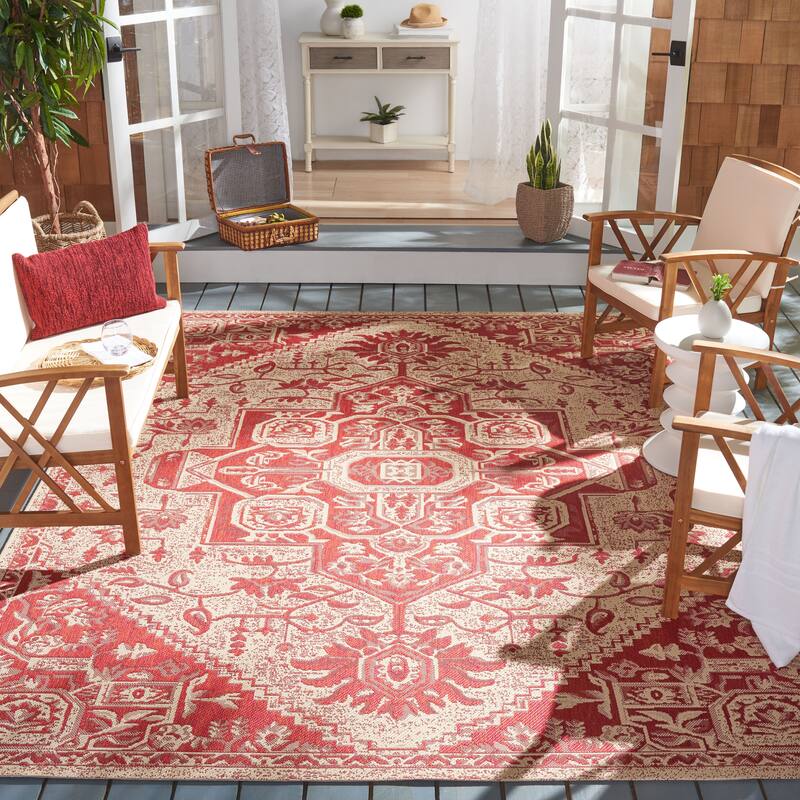 SAFAVIEH Beach House Caoimhe Indoor/ Outdoor Patio Backyard Rug - 6'7" x 9'2" - Red/Creme