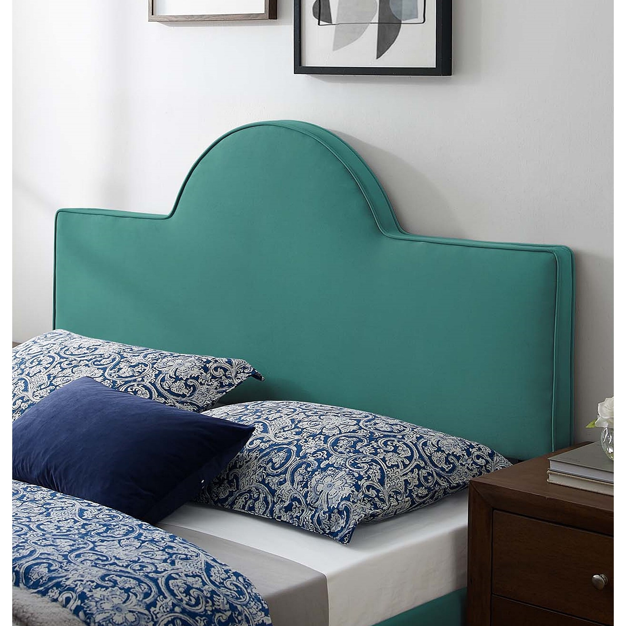 Green velvet tufted headboard hot sale