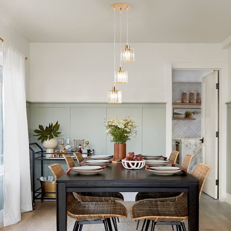 3-Light Modern Metal Hanging Pendant Light Ceiling Light Chandelier with Crystal Cover for Kitchen Island