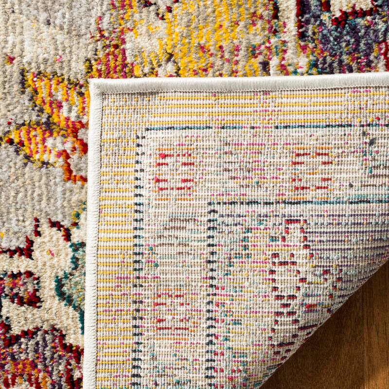 SAFAVIEH Savannah Zakiyyah Boho Oriental Polyester Rug