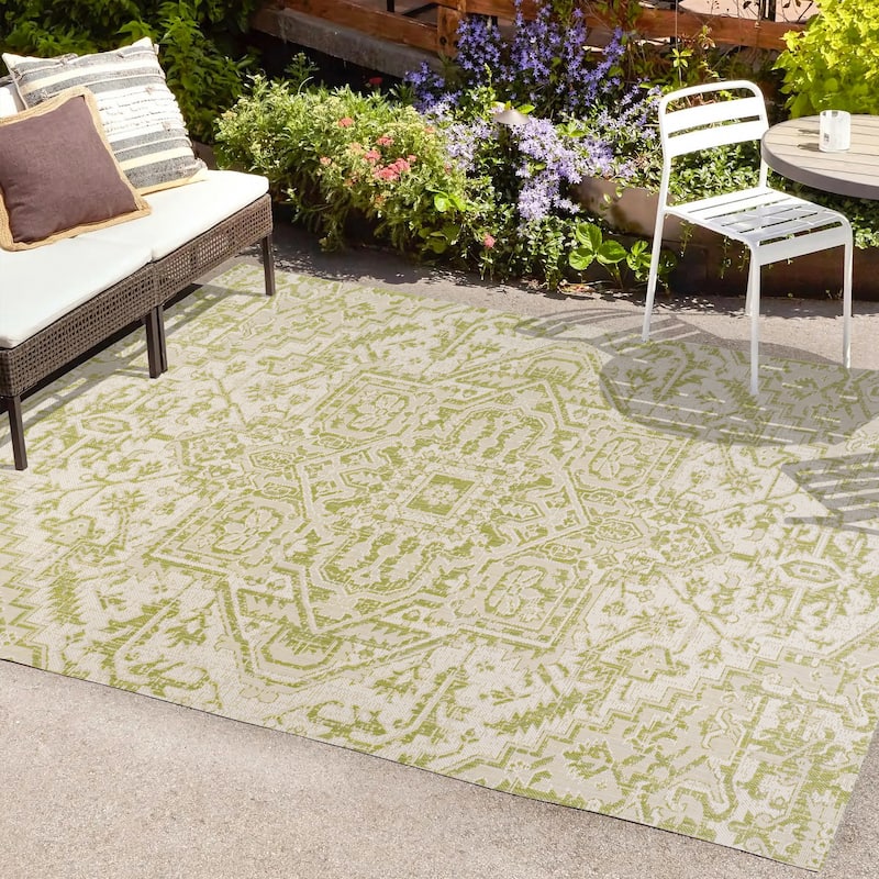JONATHAN Y Charleston Medallion Indoor/Outdoor Area Rug