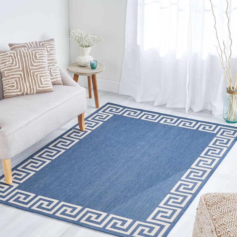 Fatima Indoor/Outdoor Area Rug by Christopher Knight Home