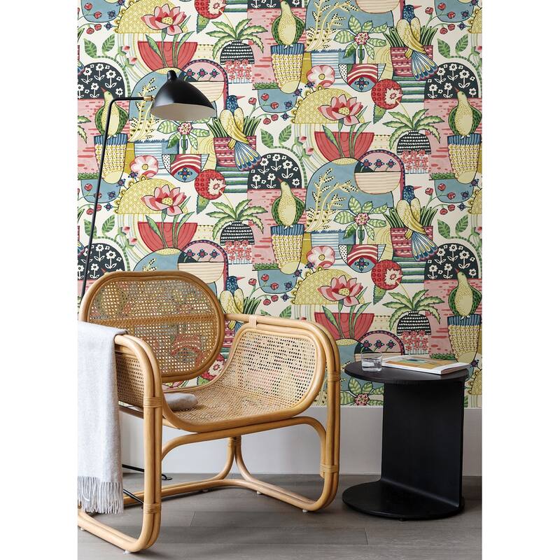 Caroline et Bettina Multi Avriel Peel & Stick Wallpaper