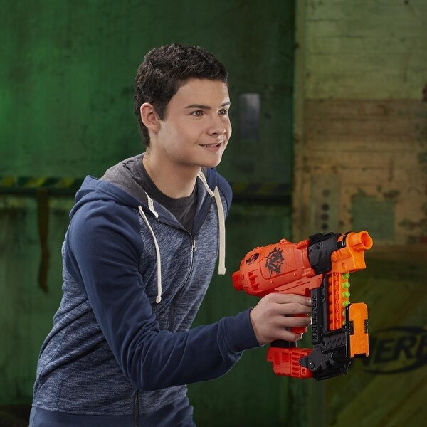 nerf zombie strike survival system nailbiter