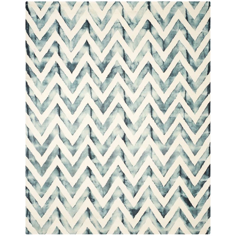 SAFAVIEH Dip Dye Erkhild Hand-tufted Wool Chevron Area Rug
