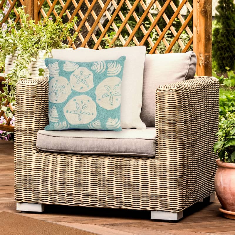 Liora Manne Frontporch Shell Toss Indoor/Outdoor Pillow Aqua 18" Square