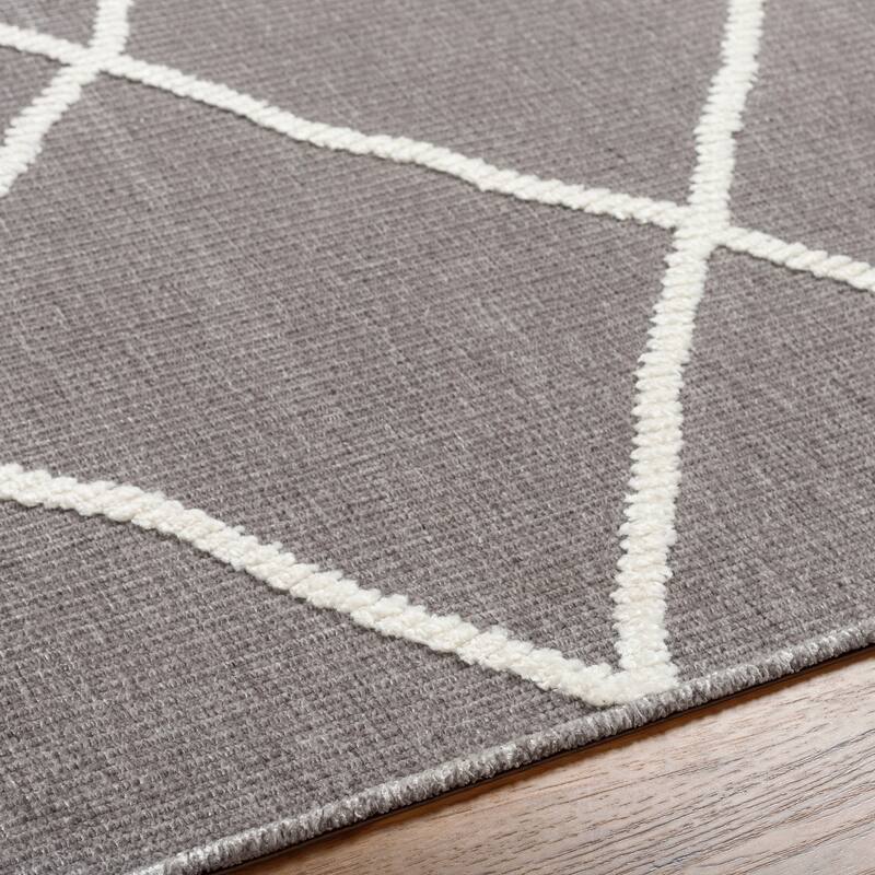 Livabliss Olten Trellis Machine Washable Area Rug