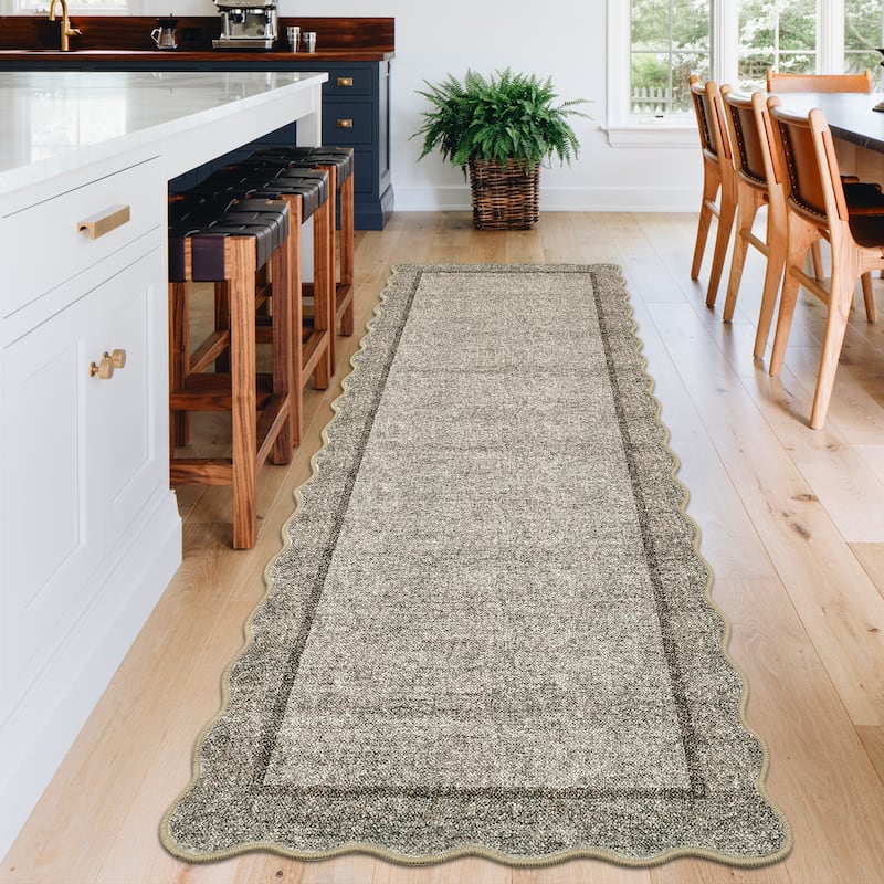 Garvee Scallop Solid Washable Area Rug