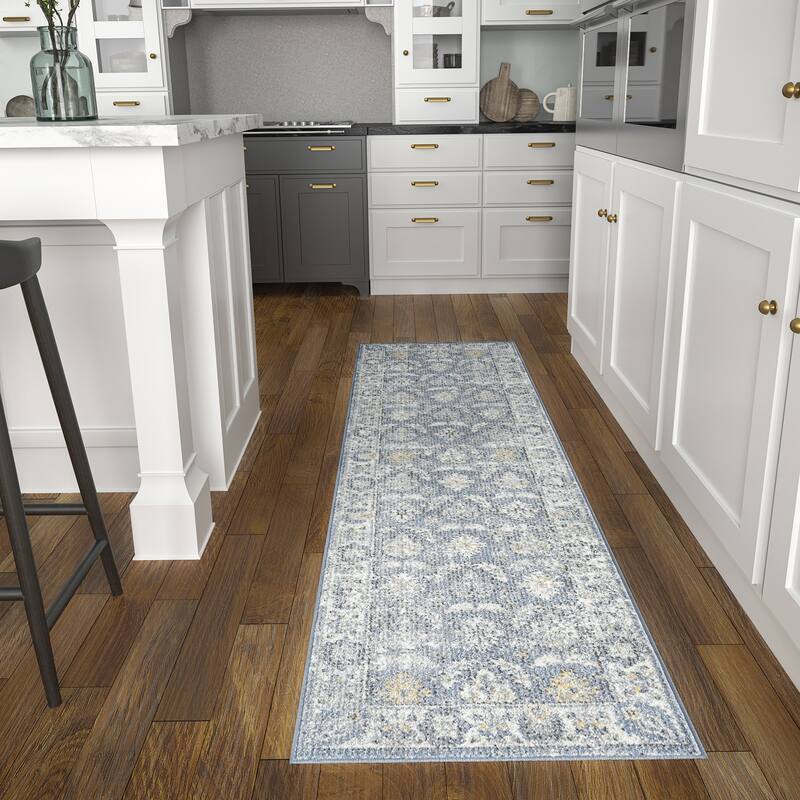 Addalyn Oriental Border Area Rug