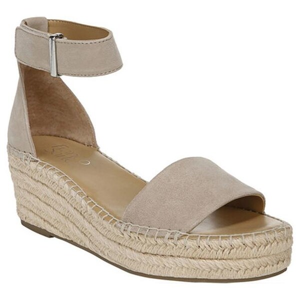 franco sarto pela sandal