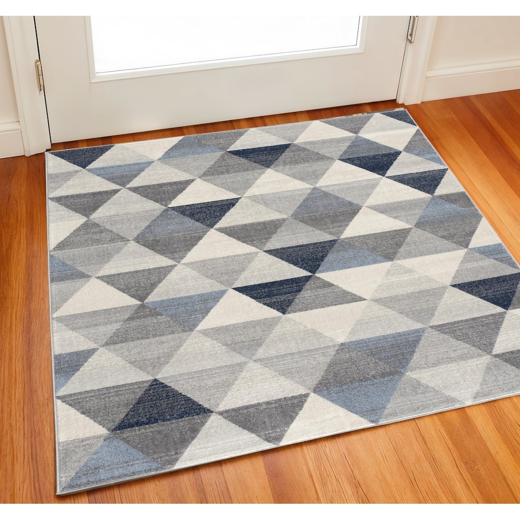 HomeRoots Geometric Coastal Square Area Rug - 27.00 in. x 24.00 in. x 0.40 in.