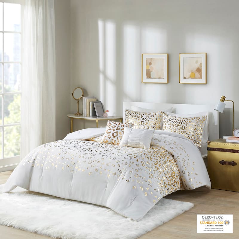 Serena Metallic Animal Printed Comforter Set by Intelligent Design