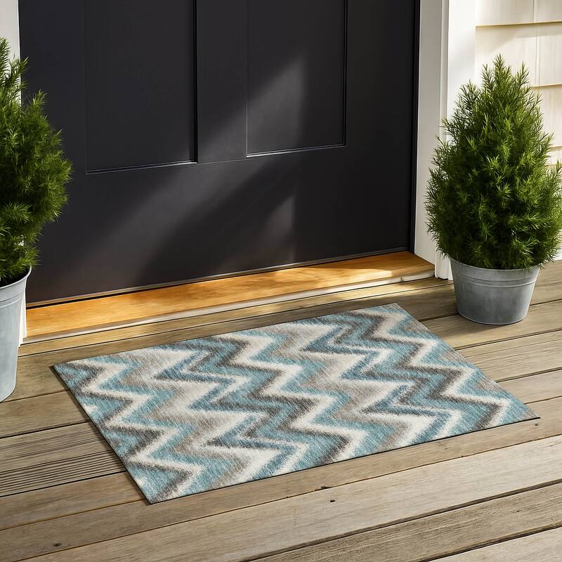 Machine Washable Indoor/ Outdoor Modern Chevron Chantille Rug - Teal - 1'8" x 2'6"