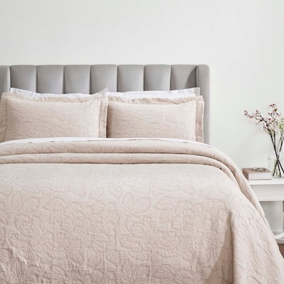 Superior Hibiscus Cotton Matelasse Woven Bedspread and Sham Set