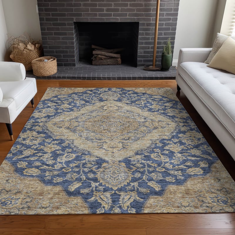 Machine Washable Indoor/ Outdoor Traditional Medallion Chantille Rug