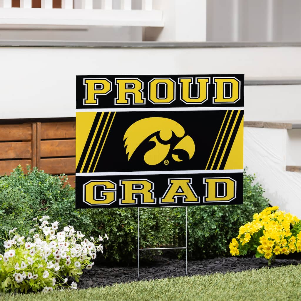 University of Iowa 24" x 18" Graduation Coroplast Outdoor Yard Sign
