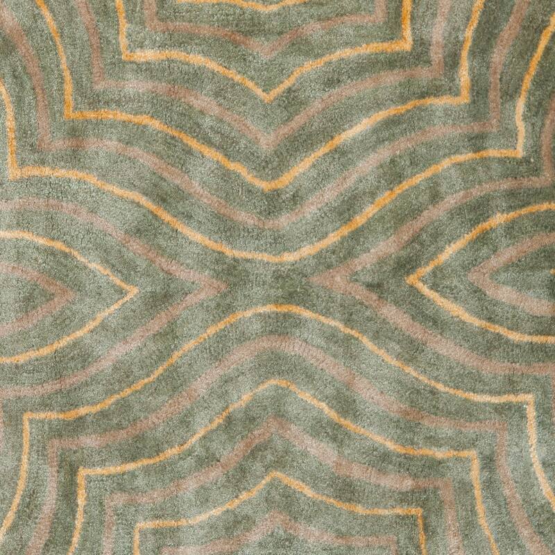SAFAVIEH Handmade Soho Nedaa N.Z. Wool Rug