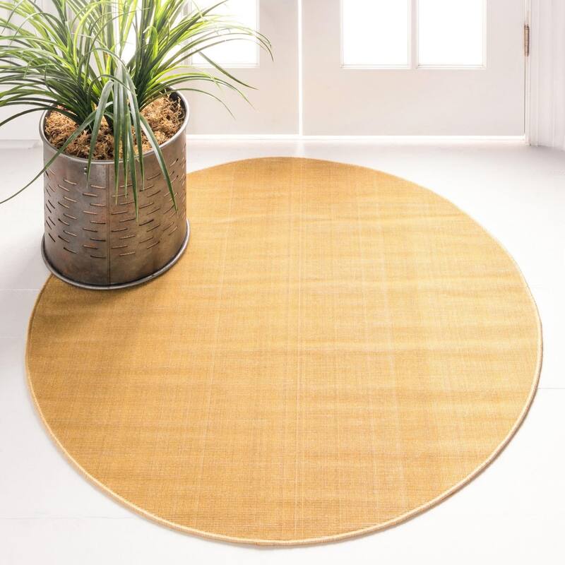 Traditional Yhogarc Collection Area Rug - Gold - 5' Round