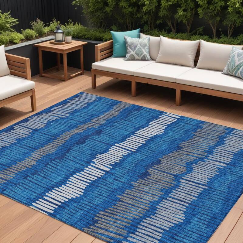 HomeRoots Striped Transitional Rectangle Outdoor Rug - 9' X 12'