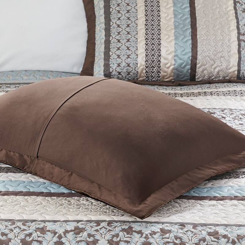 GDF Studio - Princeton 5-Piece Reversible Jacquard Quilt Set with Decorative Pillows