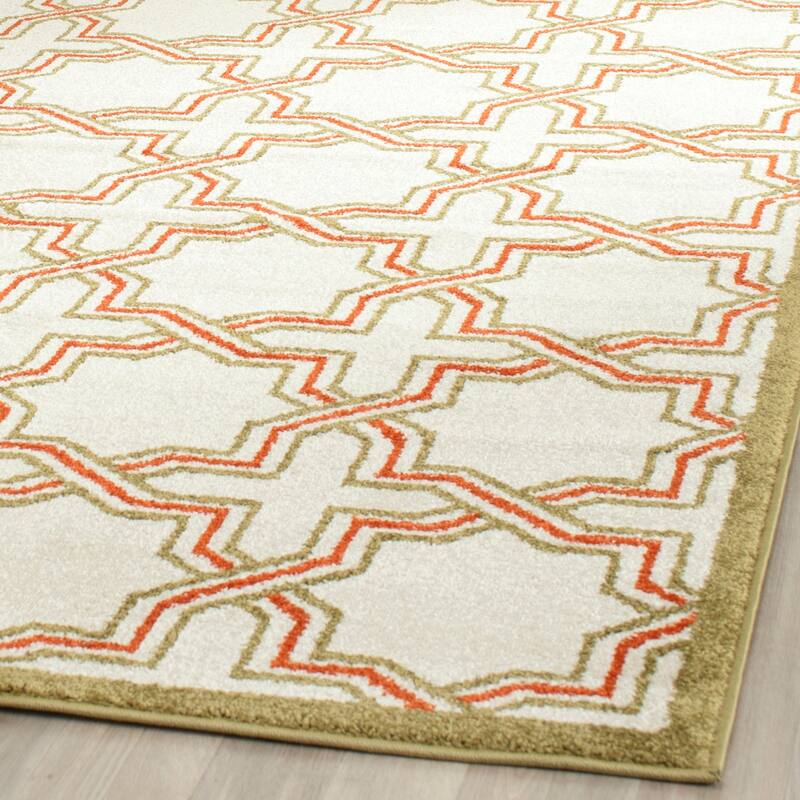 SAFAVIEH Amherst Irini Modern Rug