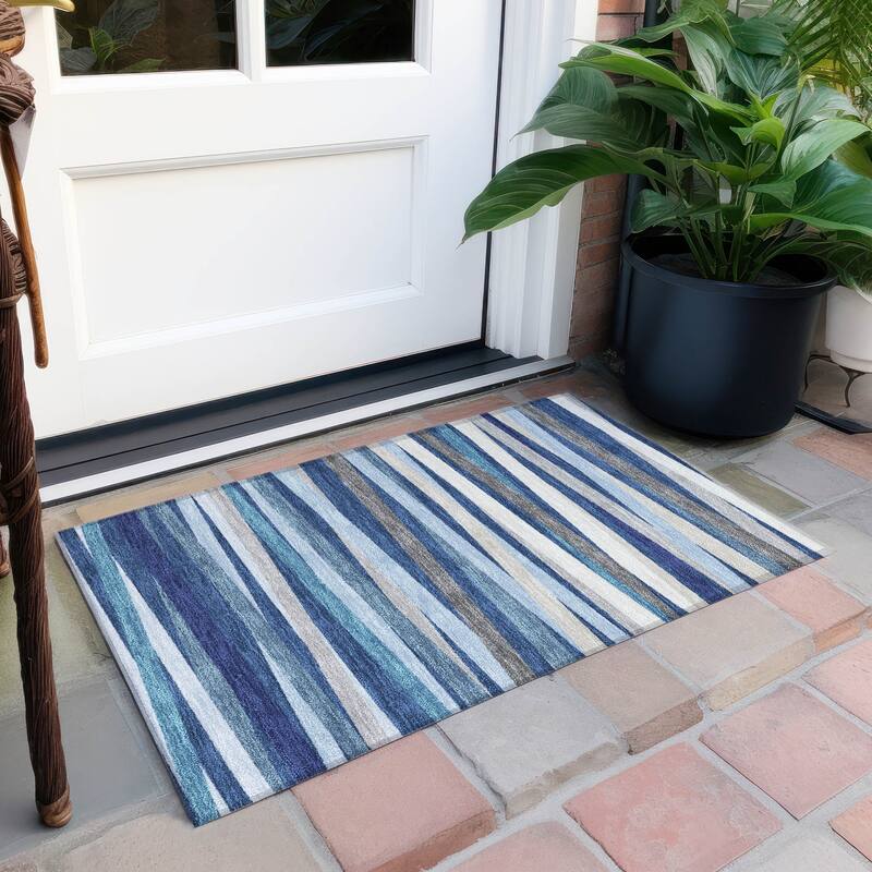 Machine Washable Indoor/ Outdoor Modern Stripes Chantille Rug