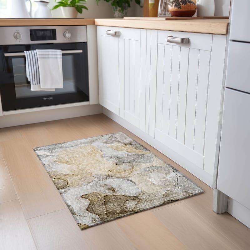 Machine Washable Indoor/ Outdoor Chantille Watercolor Brown Rug