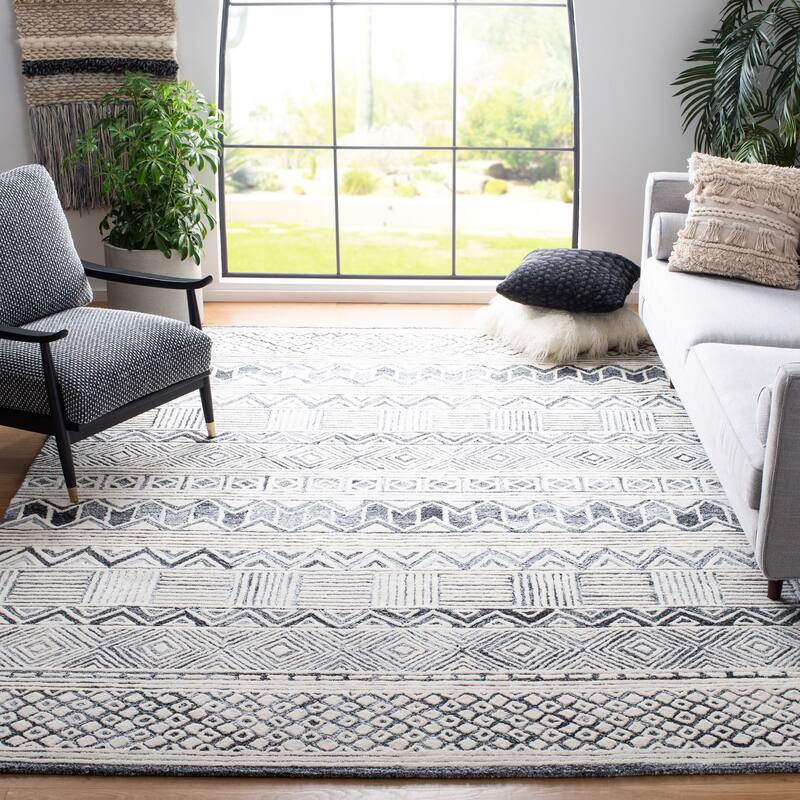 SAFAVIEH Handmade Roslyn Dejah Wool Rug - 8' x 10' - Black/Ivory