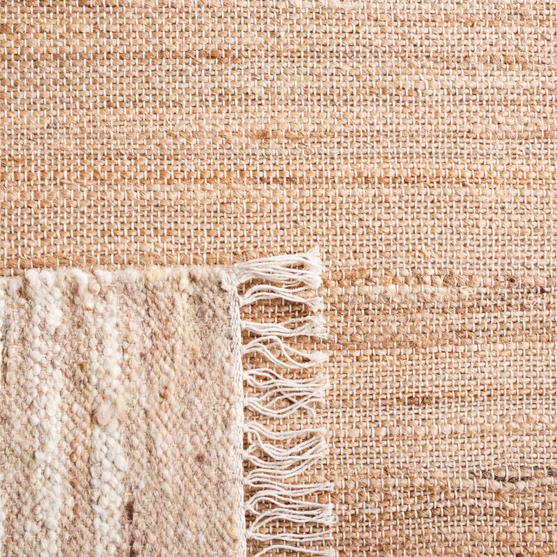 SAFAVIEH Handmade Natura Golchehr Jute & Wool Rug