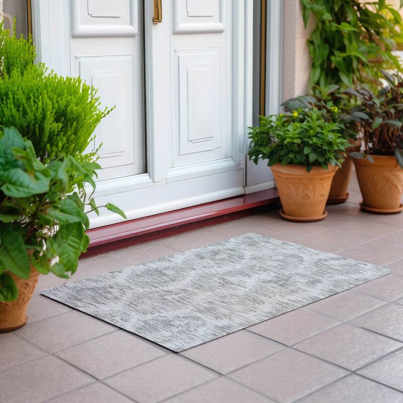 Machine Washable Indoor/ Outdoor Chantille Contemporary Abstract Rug - Ivory - 1'8" x 2'6"