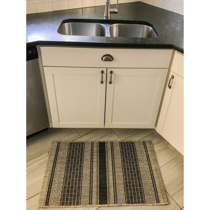 Sevita Banded Heather Indoor/Outdoor Rug - 1'10" x 3'