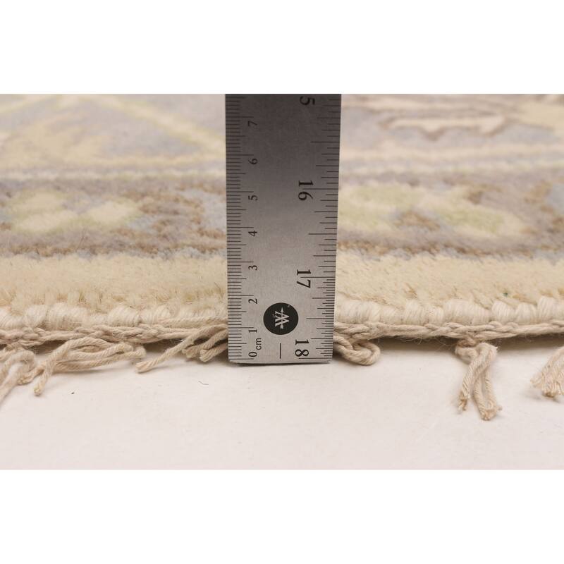 ECARPETGALLERY Hand-knotted Royal Oushak Cream Wool Rug - 8'0 x 8'0