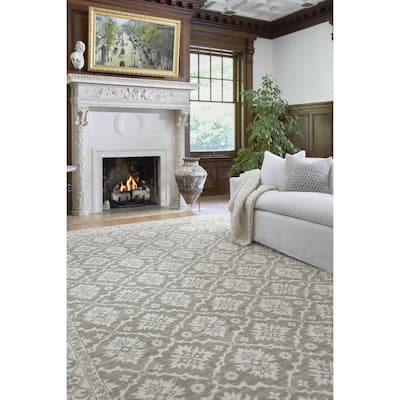 Nabela Noor Home x Livabliss Aram Traditional Area Rug