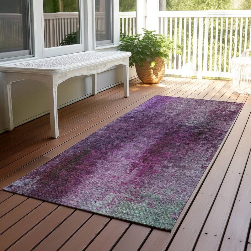 Machine Washable Indoor/ Outdoor Abstract Ombre Chantille Rug - Purple - 2'3" x 7'6"