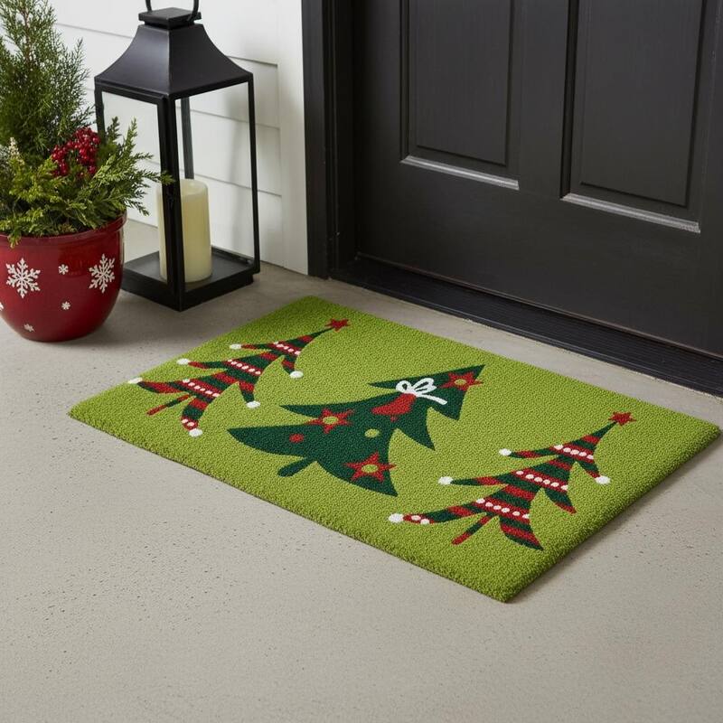 HomeRoots 17" X 29" Green And Red Christmas Trees Outdoor Coir Door Mat - 17.00' X '29.00 - 17.00' X '29.00