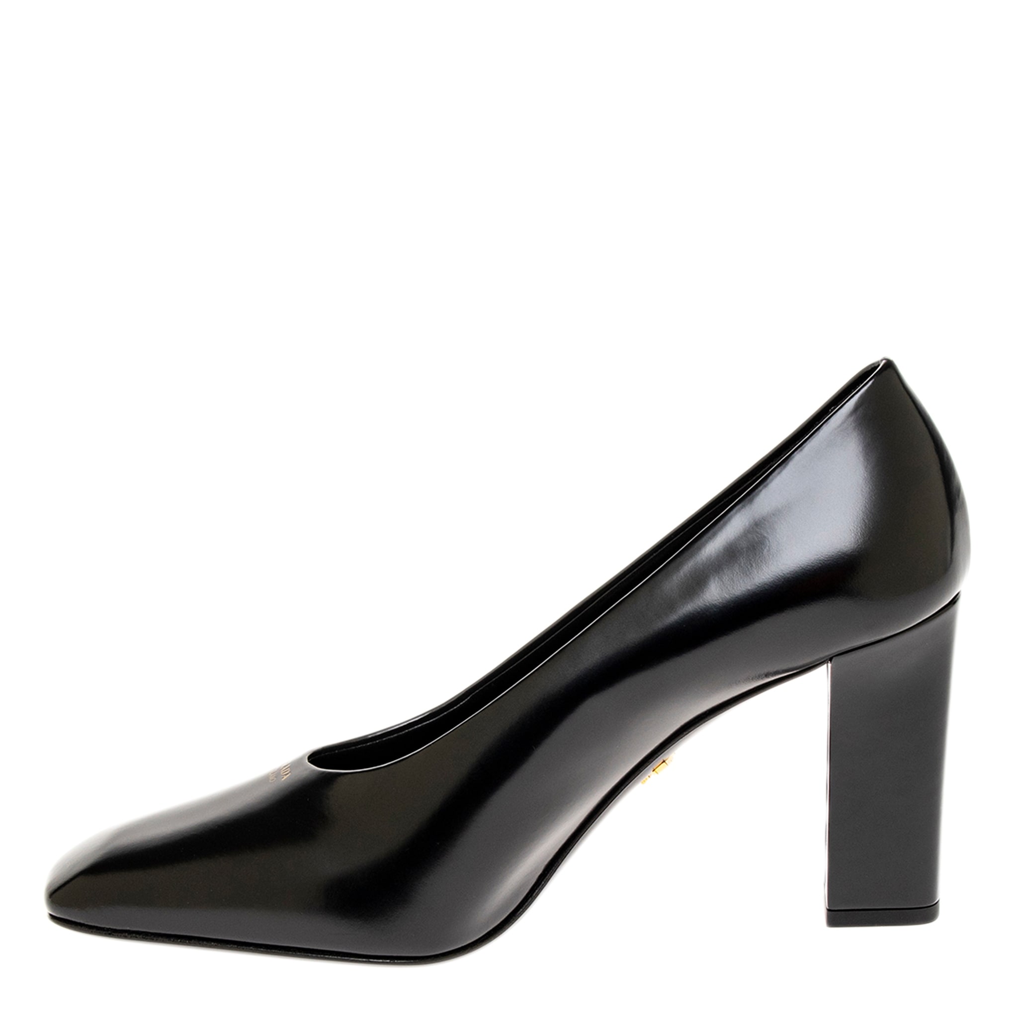 Prada-Brushed-Leather-Pumps.jpg