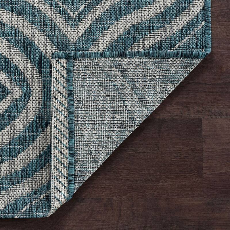 Colonnade Modern & Contemporary Abstract Indoor/Outdoor Area Rug