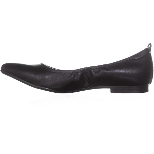 naturalizer pointed toe flats