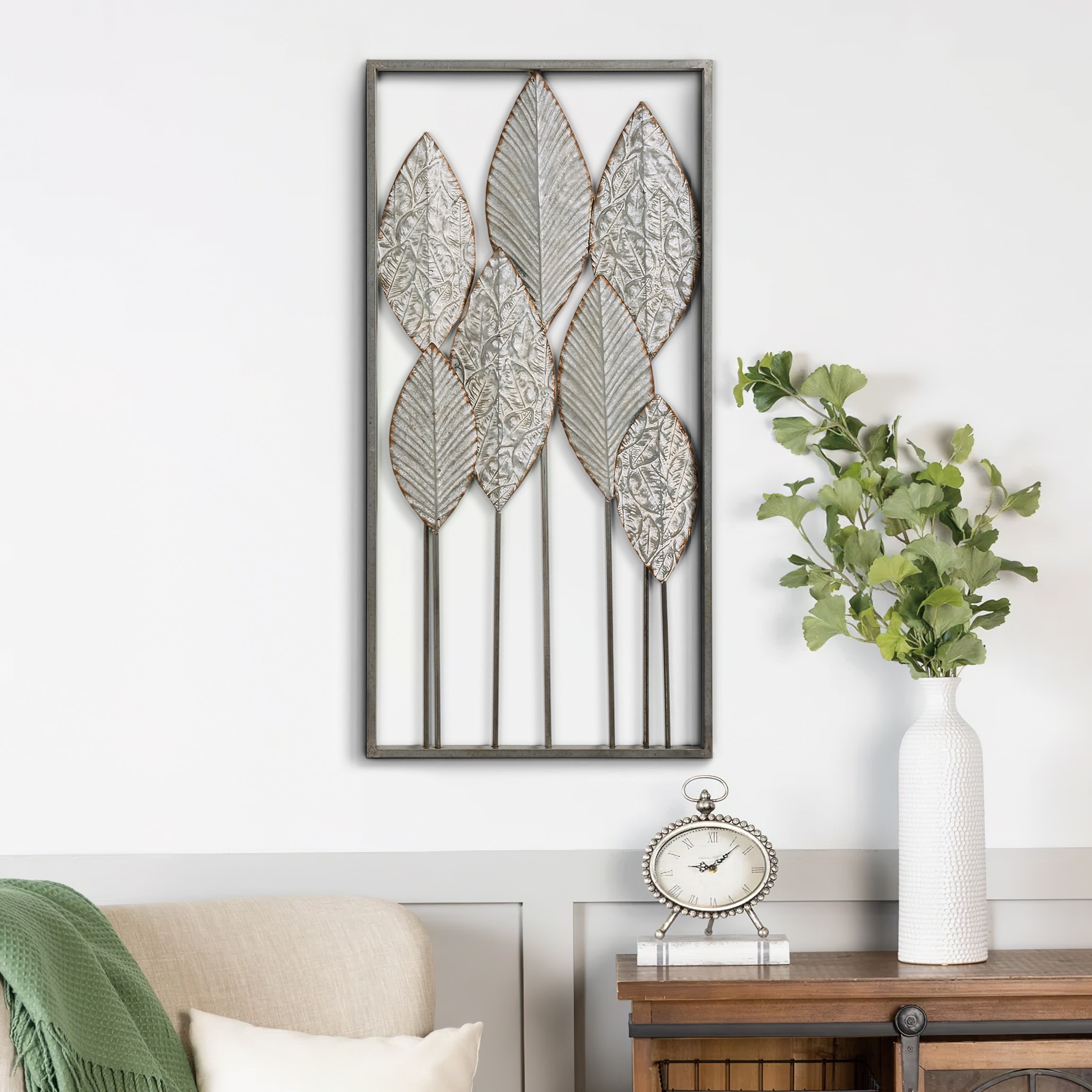 COZAYH Farmhouse Metal Leaves Wall Decor, Distressed Wall Art Hanging for  Home Living Room Decors Bed Bath  Beyond 36240417