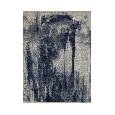 Shahbanu Rugs Indigo Dye Blue, Wool and Silk, Japanese Shibori Design, Tone on Tone, Hand Knotted, Oriental Rug (6'x8'10")