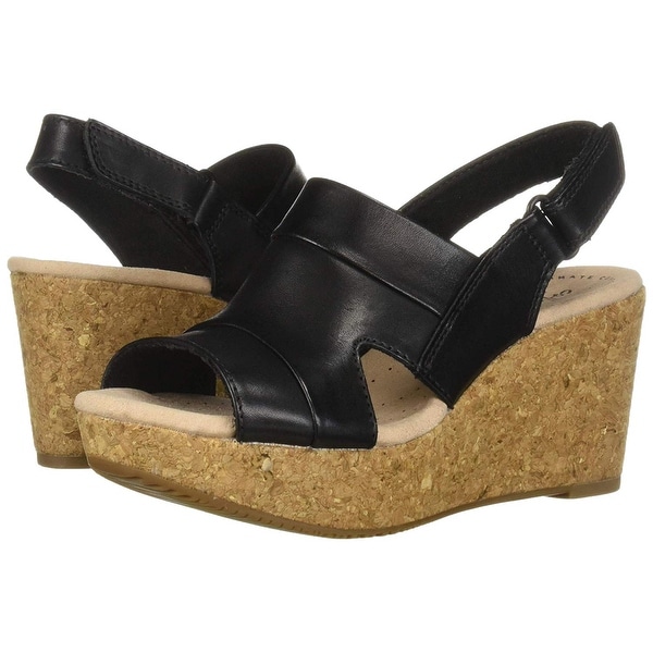 clarks platform sandals
