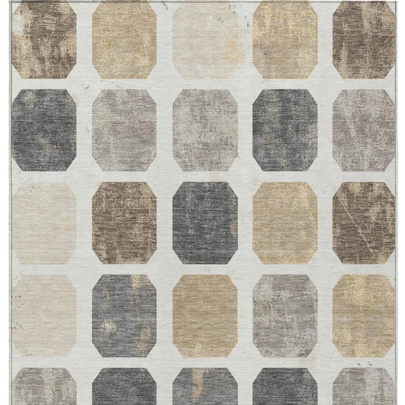 HomeRoots Geometric Transitional Rectangle Outdoor Rug