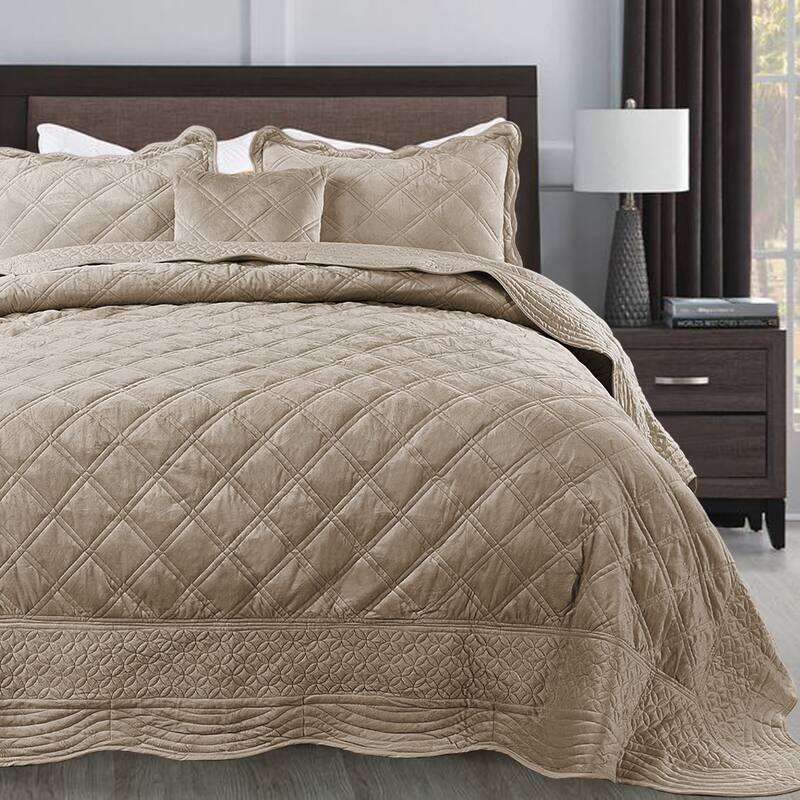 Serenta Supersoft Microplush Quilted 4 Pieces Bedspread Coverlet Set
