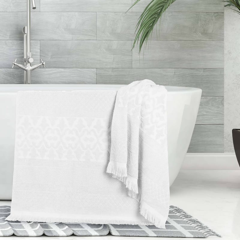 Superior Rolla Cotton Geometric Jacquard Plush Soft Bath Sheet Set of 2
