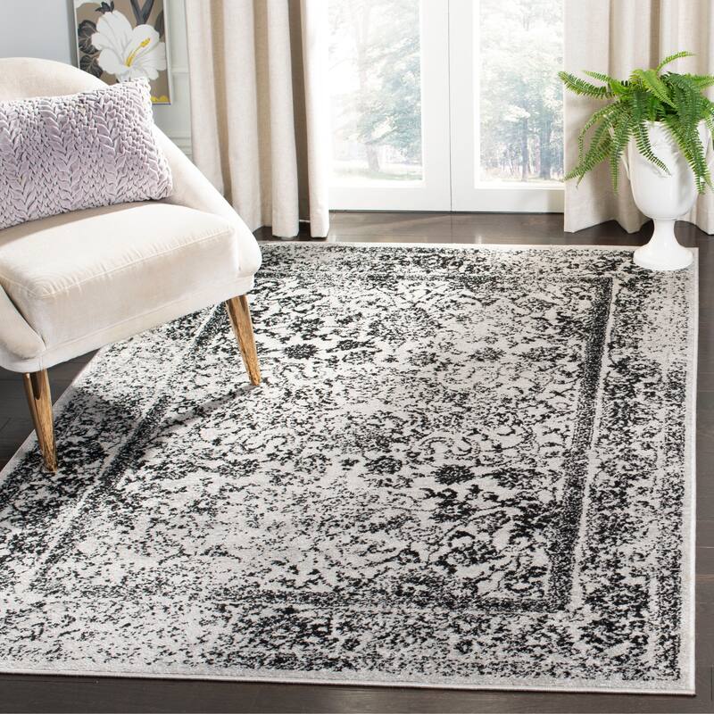 SAFAVIEH Adirondack Zehava Vintage Boho Oriental Rug - 4' x 6' - Grey/Black